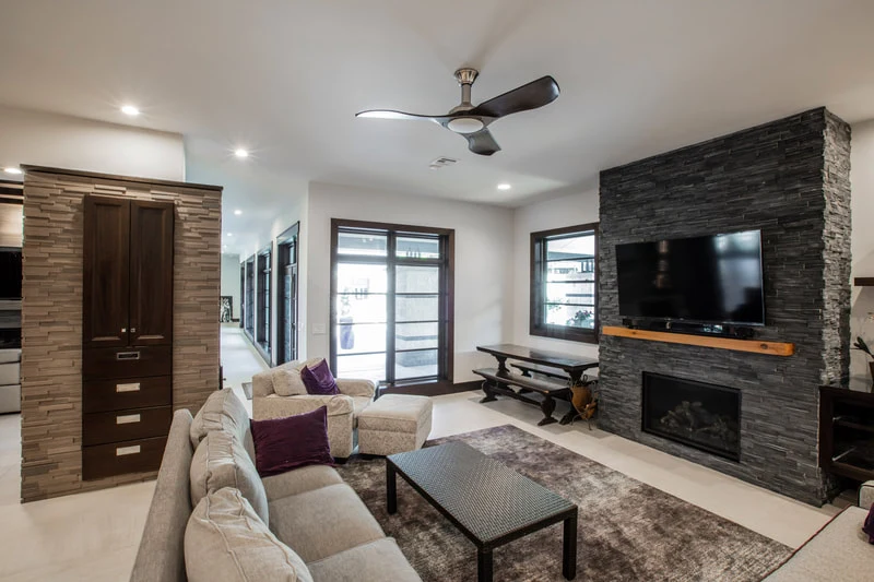 Residence 6 — view 21